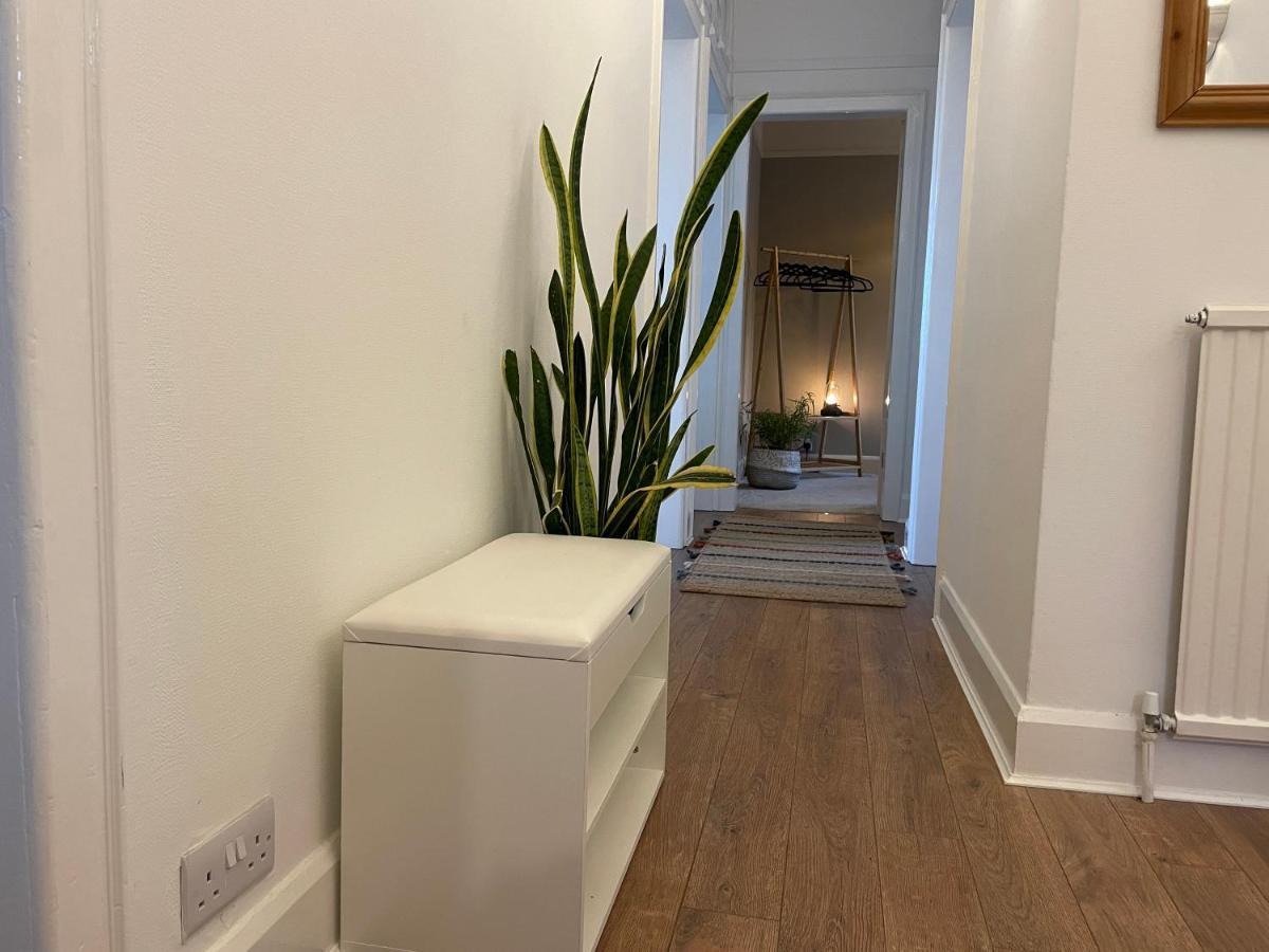 3 Bed Ground Floor Apartment - Hot Tub Optional Upgrade 海斯 外观 照片